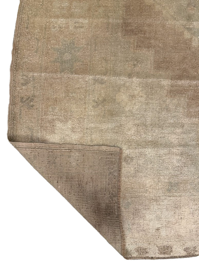 Vintage Oushak Rug | 4'2" x 7'11" - photo 6