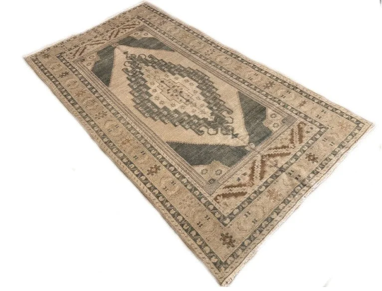 Vintage Oushak Rug | 5'4" X 9'6" - photo 3