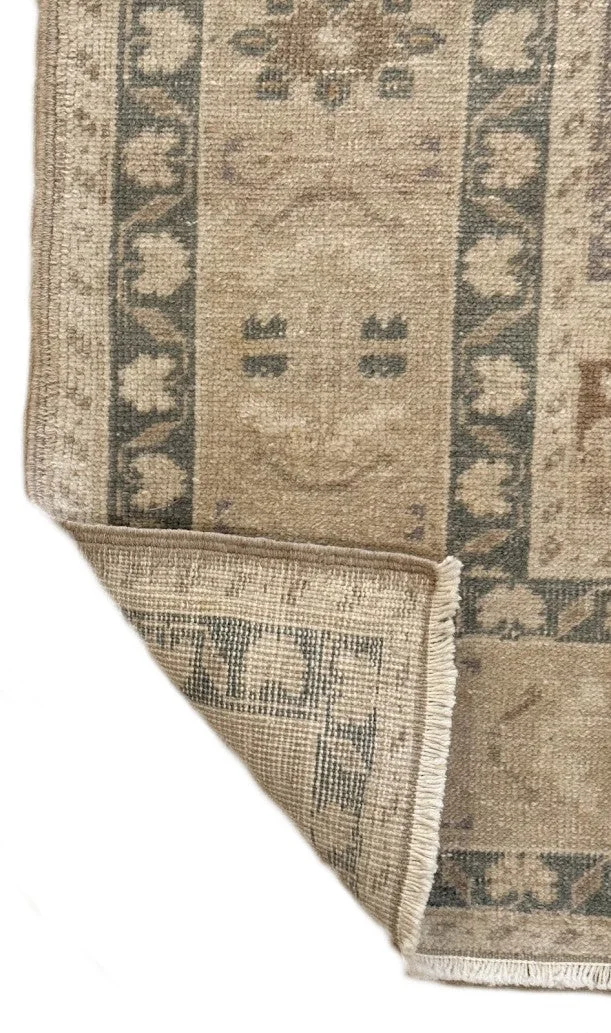Vintage Oushak Rug | 5'4" X 9'6" - photo 5
