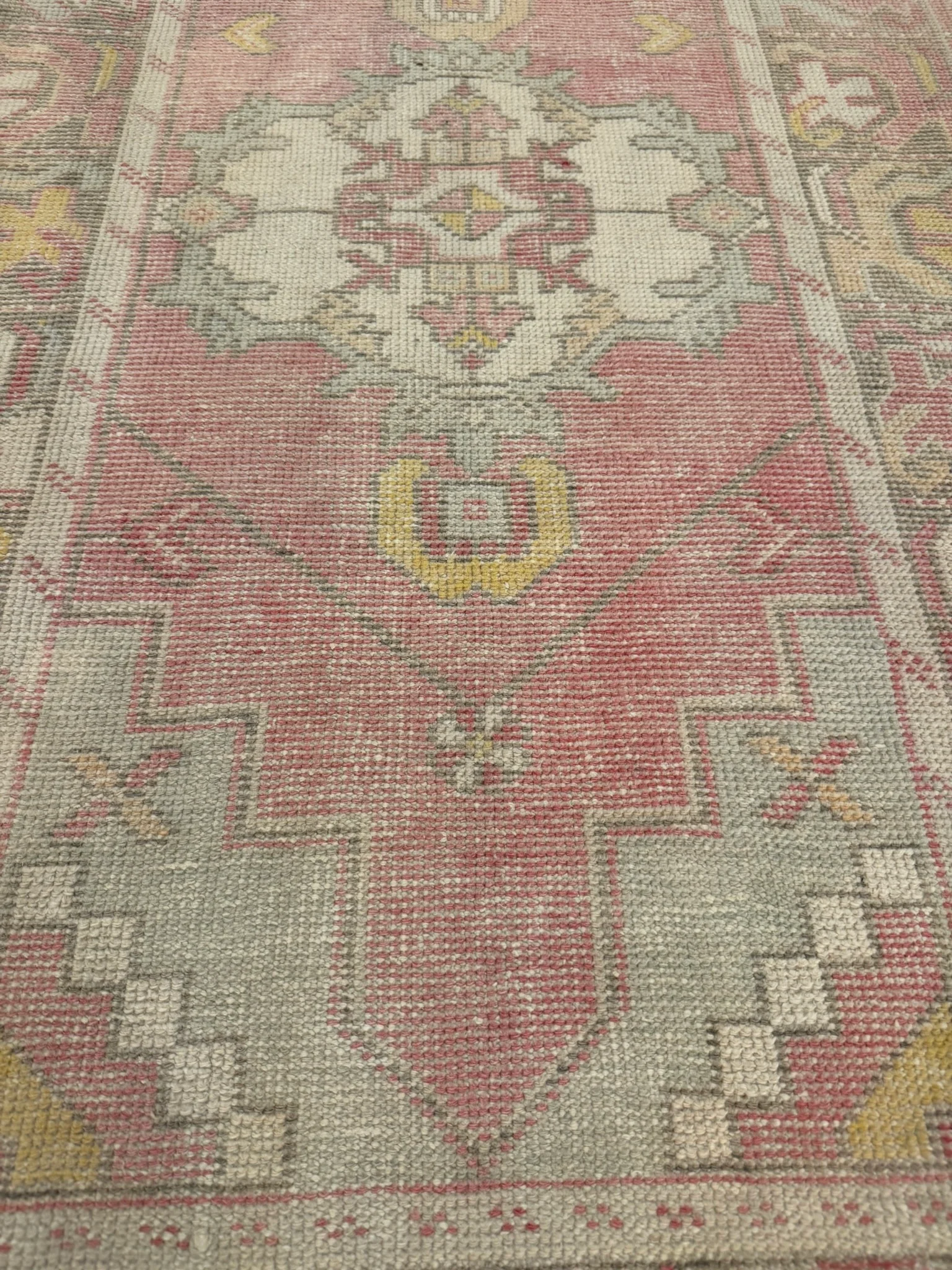 Vintage Turkish Oushak | 3' x 9'7" - photo 4