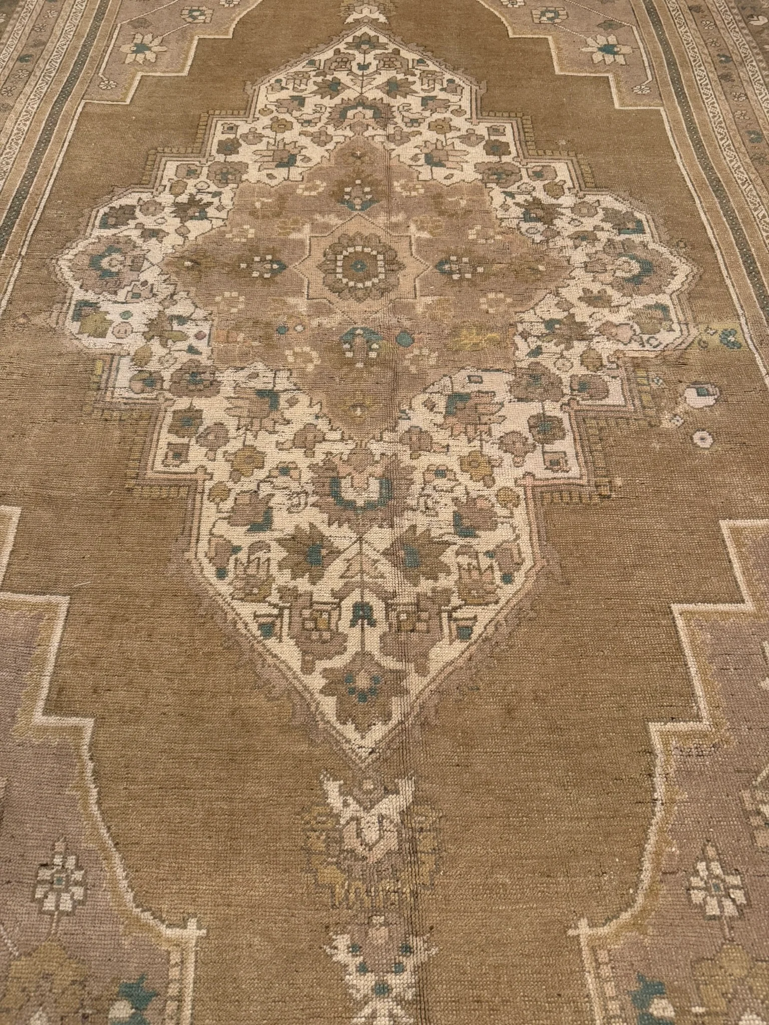 Vintage Oushak Rug | 7'8" x 12'10" - photo 6