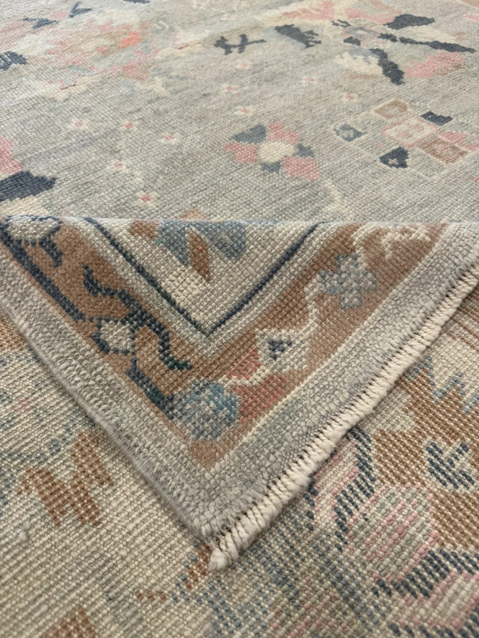 Oushak Rug | 7'7" x 9'11" - photo 12