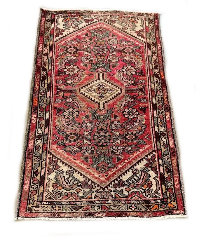 Vintage Hamadan Rug | 2'5" x 4' - photo 3