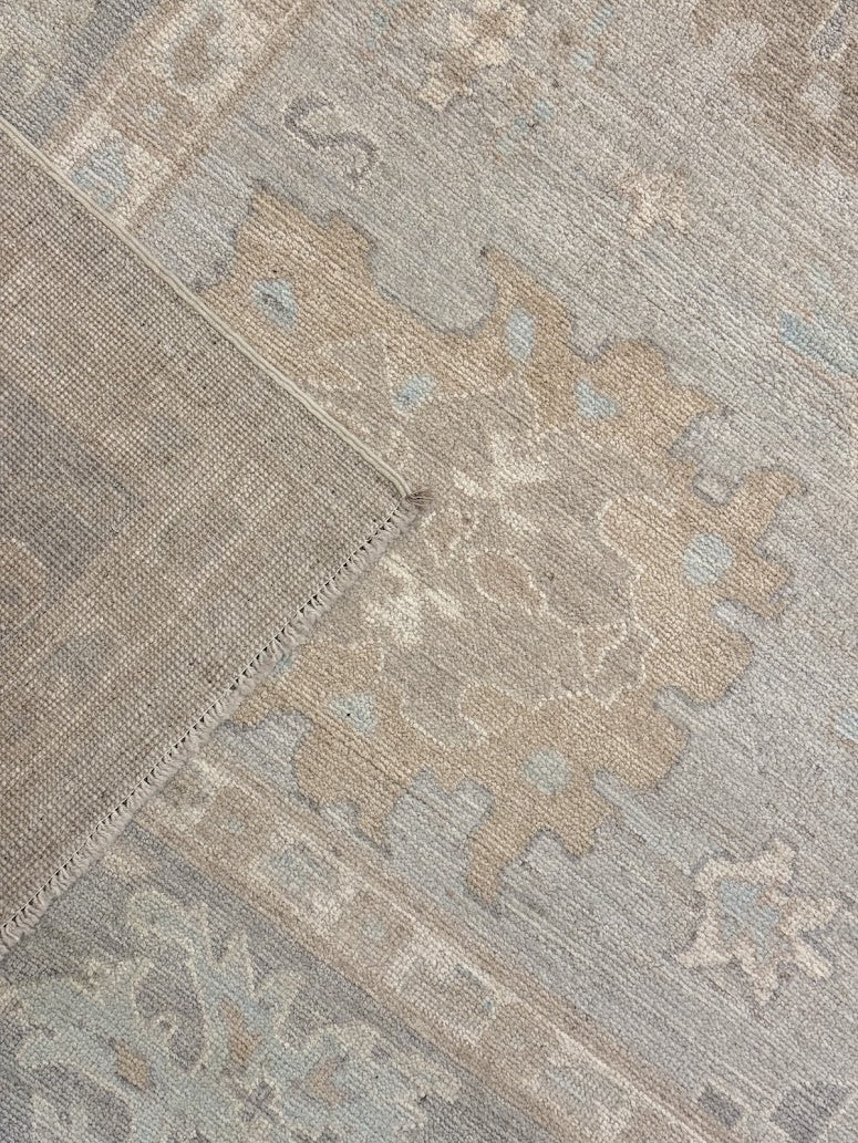 Oushak Rug | 9'11" x 13'8" - photo 10