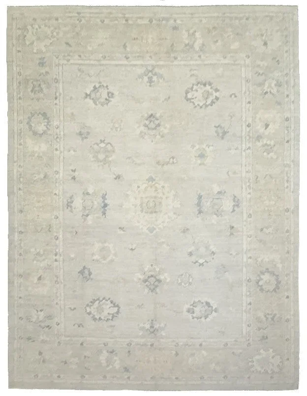 Oushak Rug | 9'10" x 13'11"