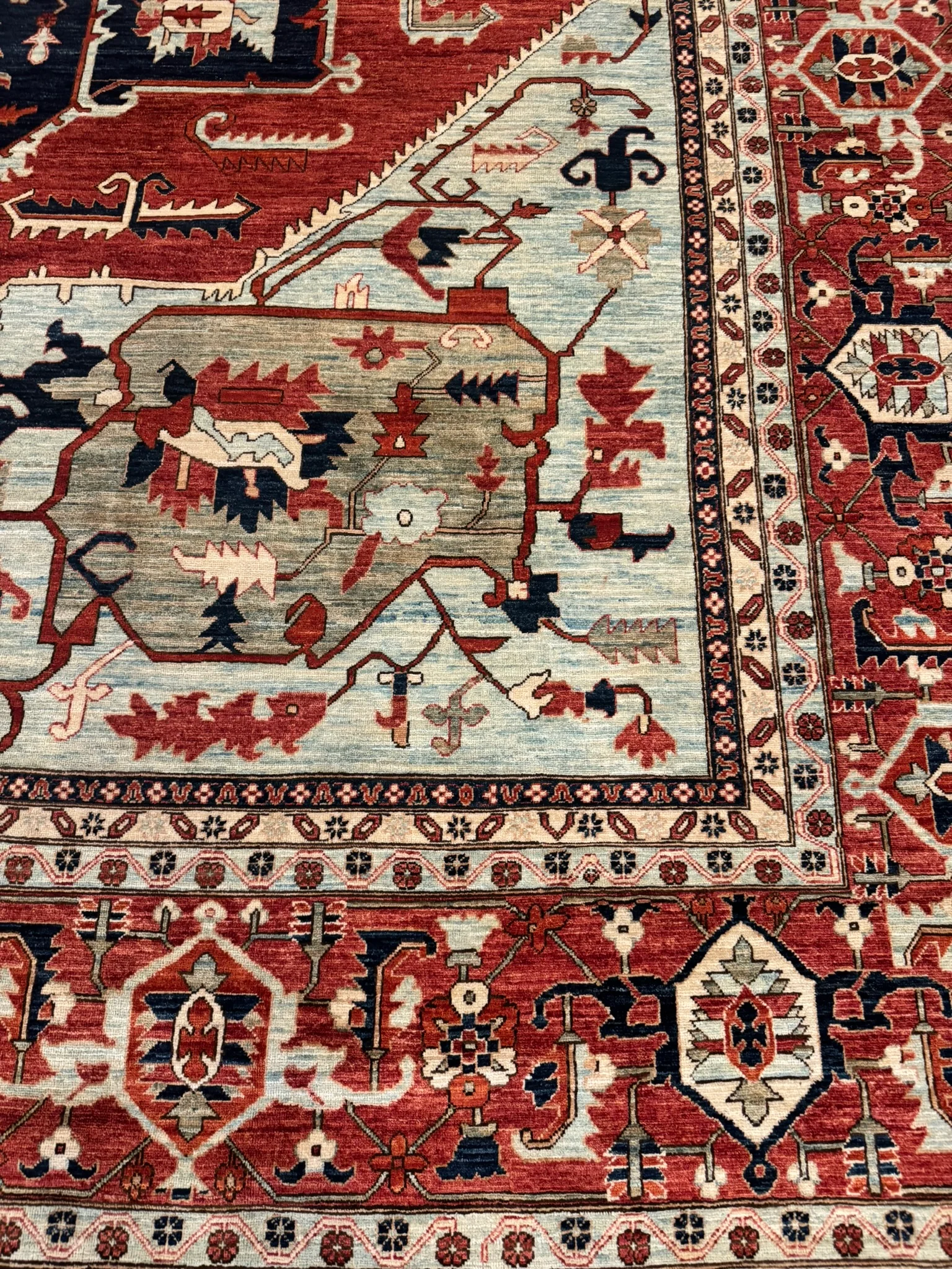 Fine Serapi Rug | 10'9" X 13'6" - photo 8